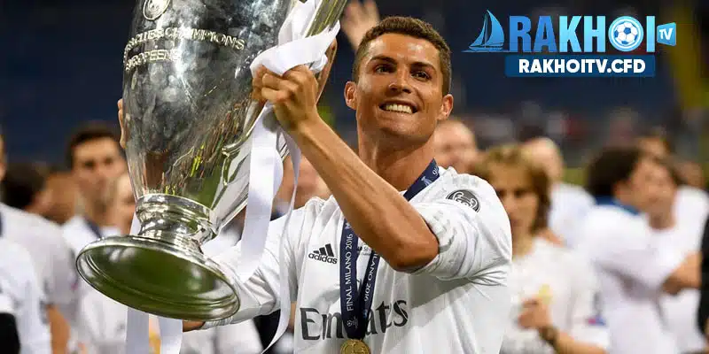 Cristiano Ronaldo là ngôi sao dẫn đầu số liệu thống kê về UEFA Champions League